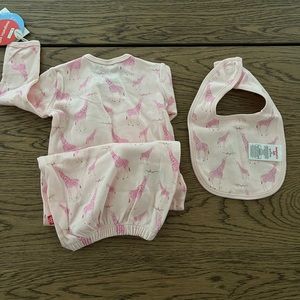 Magnetic Me gown with matching Magnetic me bib and hat